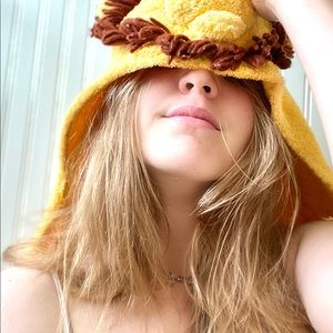 Meet your Posher, Hannah